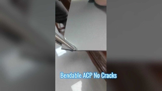 Durable et incassable : démonstration de pliage de feuilles ACP à haute flexibilité