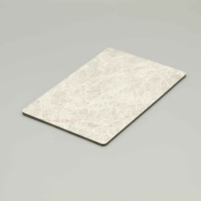 Panneau composite d'aluminium revêtu de revêtement réfléchissant de 0,03 mm à 0,6 mm