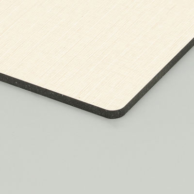 Couleur personnalisée ivoire de panneau en aluminium enduit de PVDF de 4 mm pour le mur-rideau et le revêtement extérieur