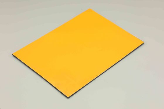 3 mm Acp Pe 1300 mm Largeur PE revêtu Acp revêtement murale pour les plafonds
