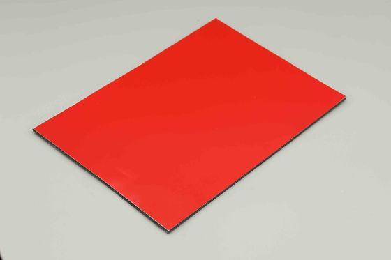 Panneau composite en aluminium PE rouge chinois Résistant à la corrosion