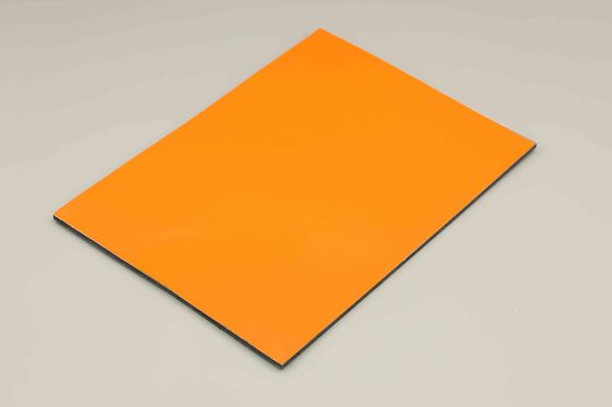 Panneau mural extérieur ACM avec revêtement PVDF Orange Panneau composite d'aluminium Décoration du bâtiment 4MM 1.22*2.44m
