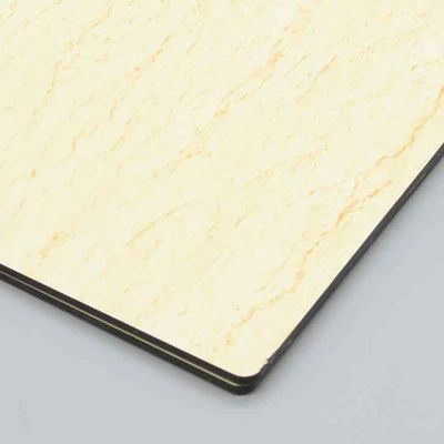Panneau composite en aluminium résistant aux rayures de 4 mm 1,22 x 2,44 m