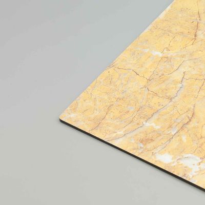 Feuille ACP finition marbre pierre beige | Panneau composite en aluminium résistant aux rayures de 3 mm/4 mm pour la décoration murale intérieure