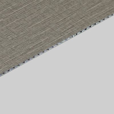 Panneau en sandwich en aluminium en relief de 3 mm pour revêtement murale et façade de décoration extérieure