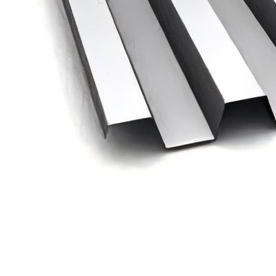 Taille personnalisée Plafond en aluminium plaquette de toiture Panneaux en aluminium ondulé pour revêtement