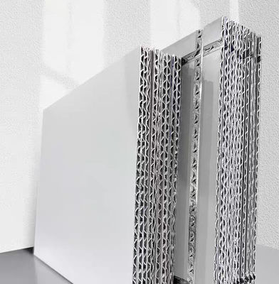 Plaques ondulées en aluminium résistantes au feu pour la décoration extérieure à long terme des murs des bâtiments