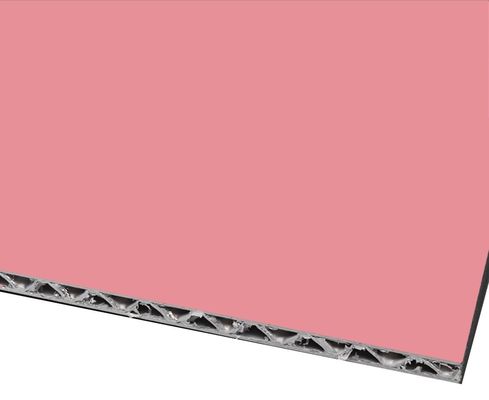 Panneaux anti-aluminium Hygiène répond à la conception pour les espaces de santé et de restauration Ces panneaux revêtus combattent activement les microbes tout en améliorant l'attrait visuel